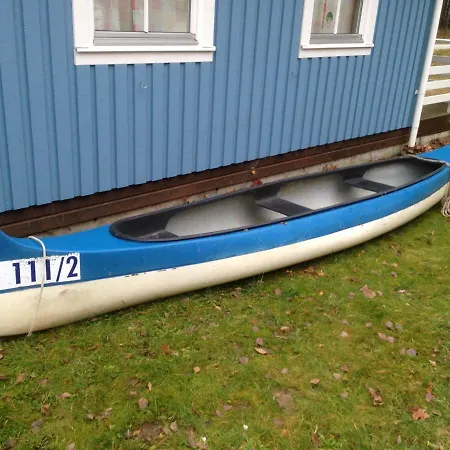 Blau Am Useriner Mit Garten