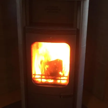 Blau Am Useriner Mit Garten