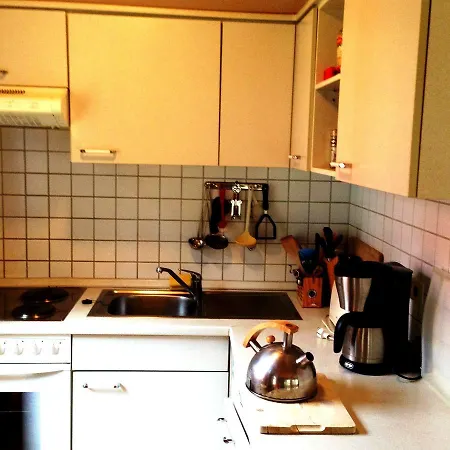 Blau Am Useriner Mit Garten