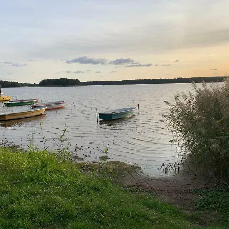 Blau Am Useriner Mit Garten * Userin
